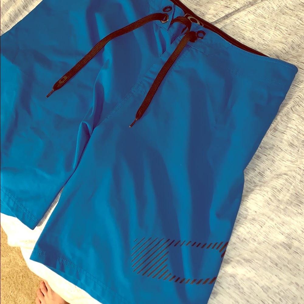 Men’s Oakley Swim Trunks size 36